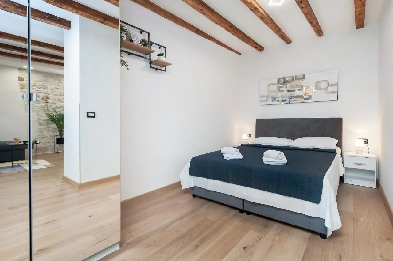 Comfort Studio Carera Rovinj 0*,  Croatia